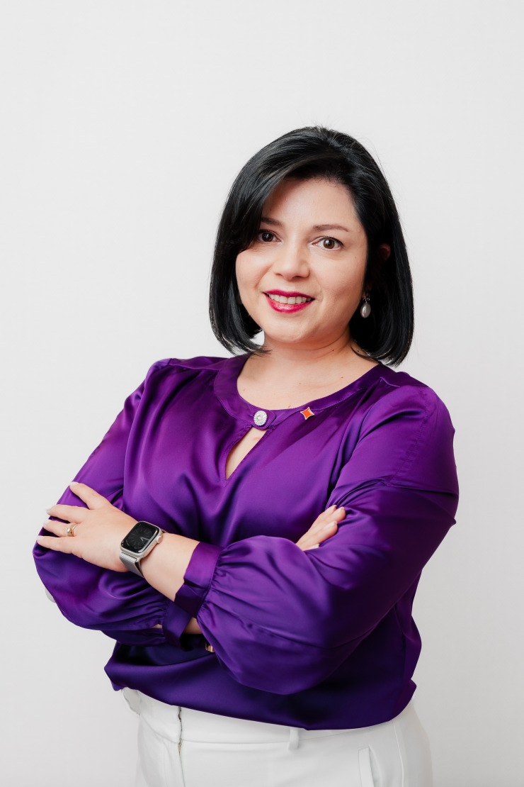 Karilin Arenas, Socia de Precios de Transferencia